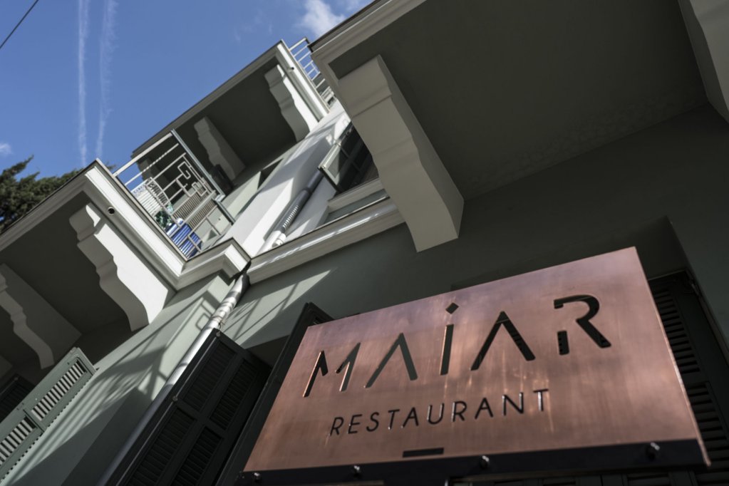 Фото The Alma Hotel and Lounge