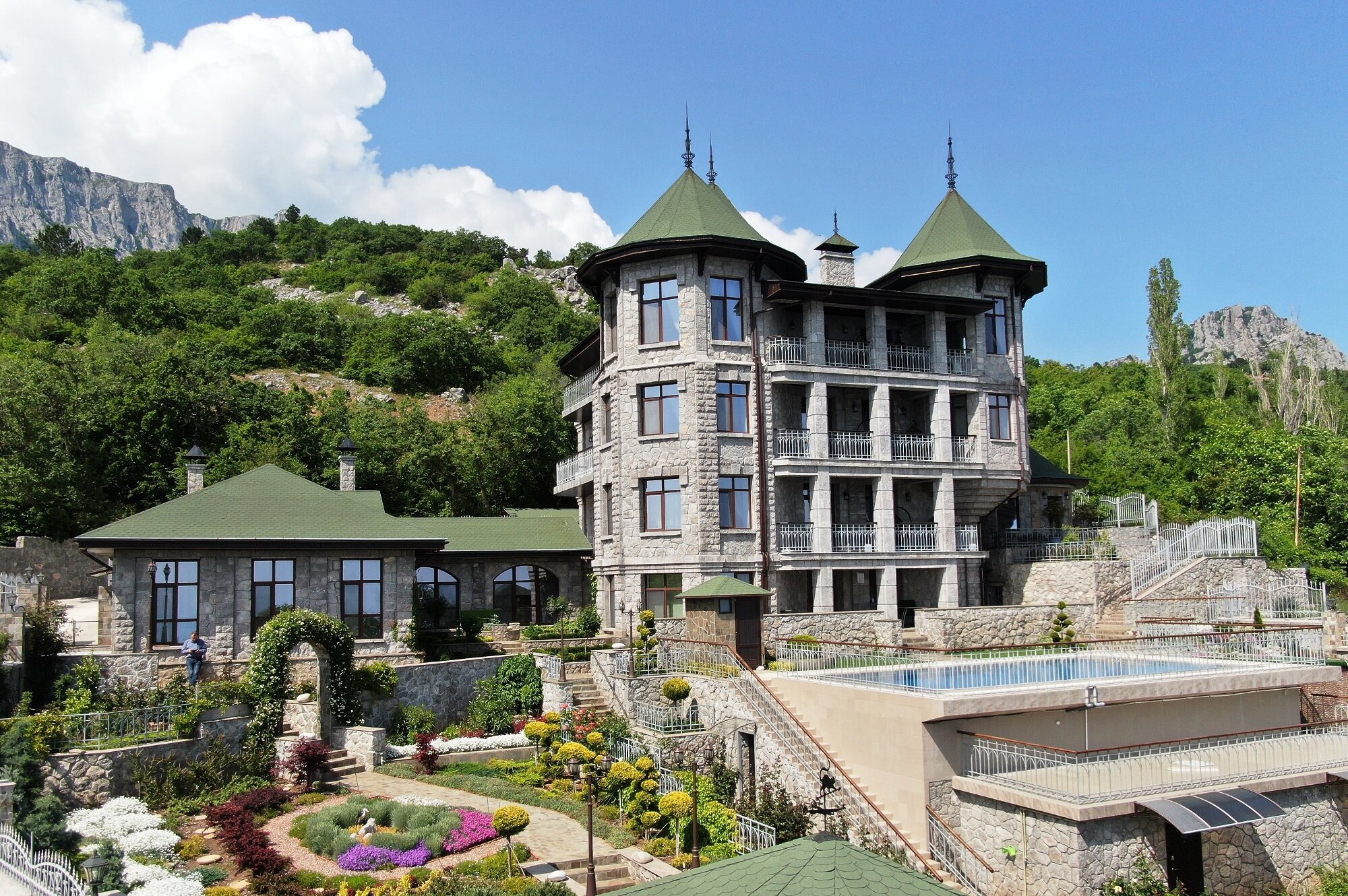 Фото отеля 1