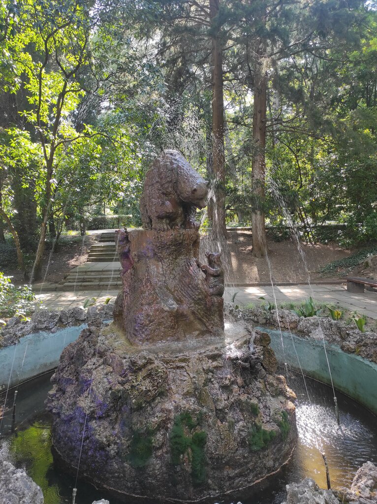 Fountain Фонтан Мишки в сосновом бору, Republic of Crimea, photo