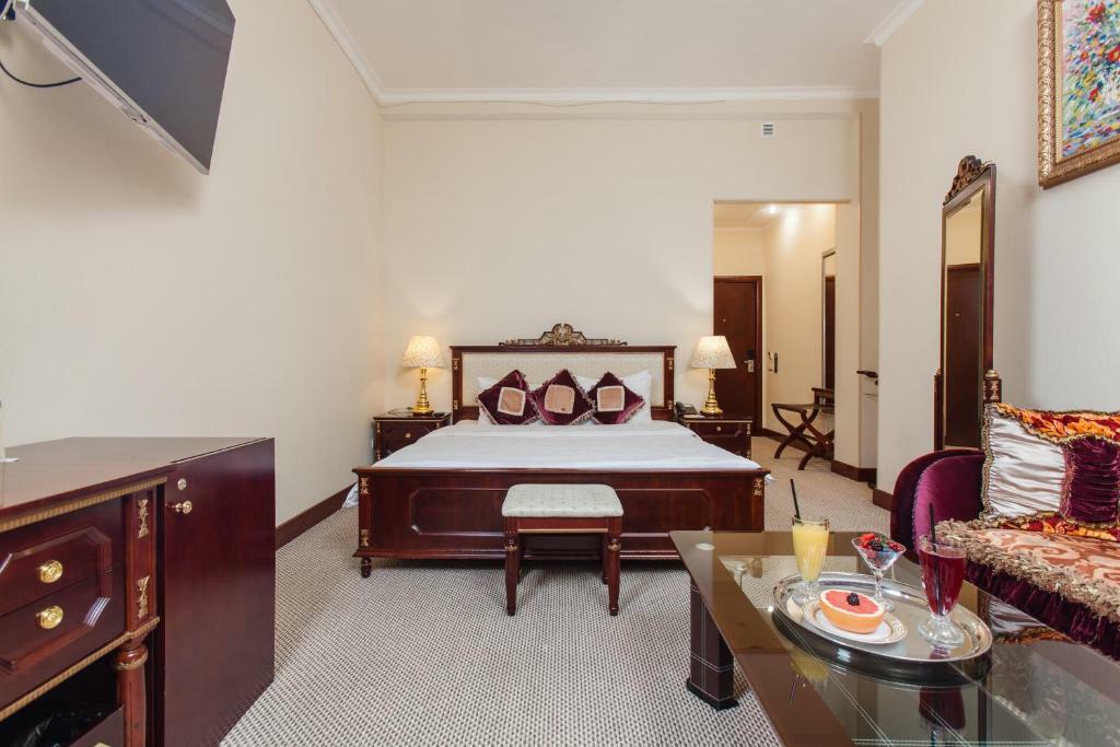 Фото Корстан Бауманская