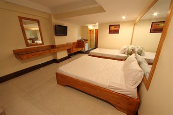 Фото Lucky Star 2 Hotel