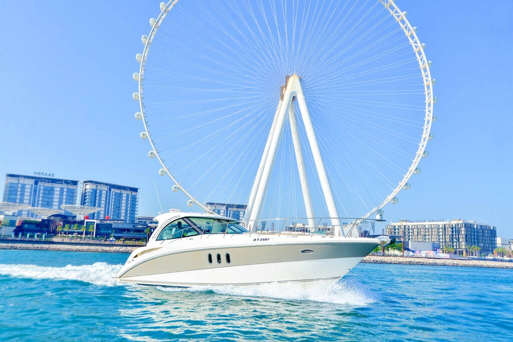 Boats, motor boats, yachts Asfar Yacht, Dubai, photo