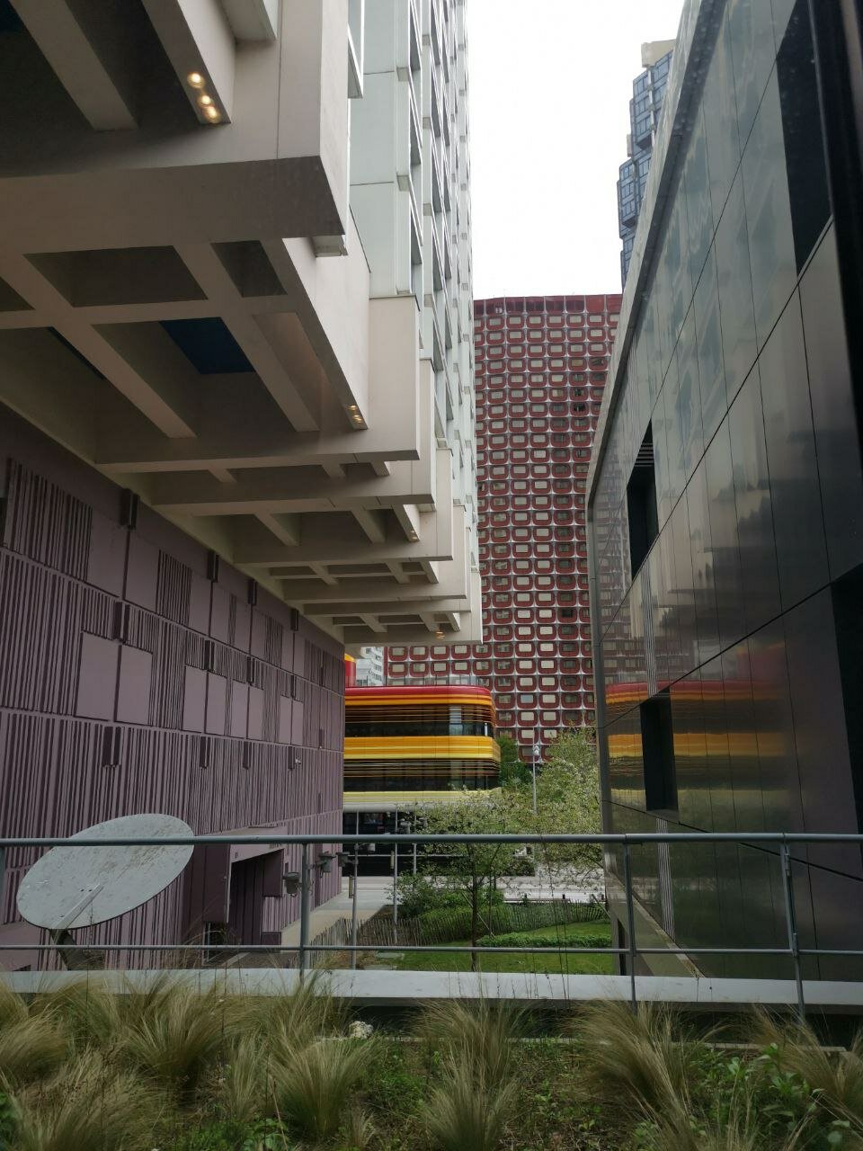 Фото Hôtel Yooma Urban Lodge