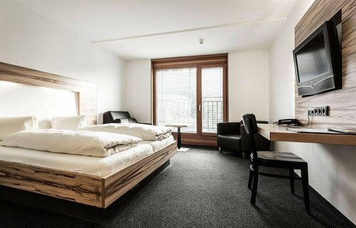 Гостиница Hotel-Gasthof L& xF6; wen в Фельдкирхе
