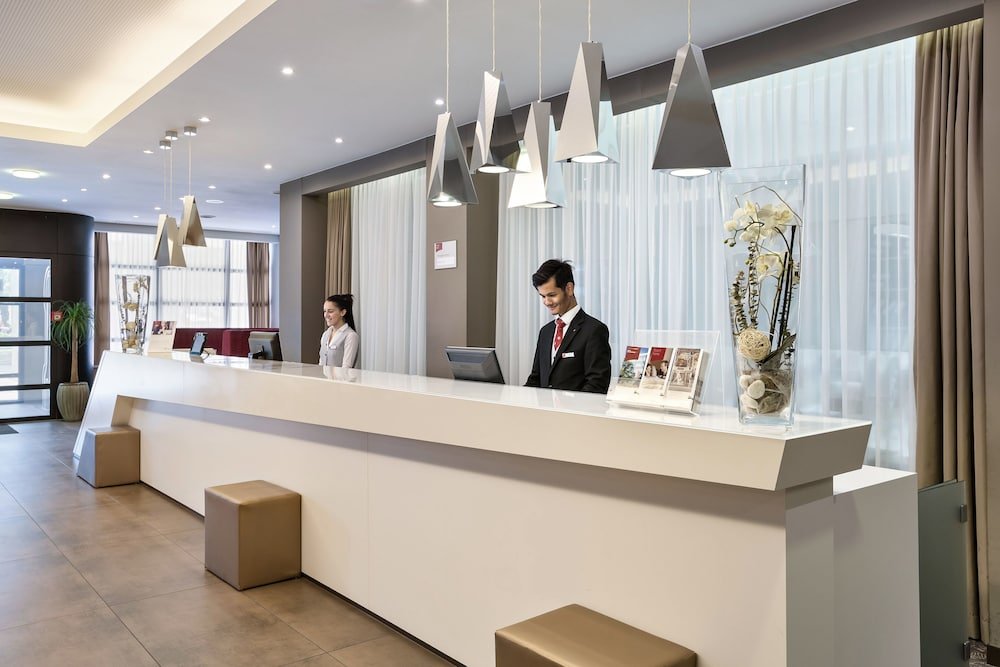 Фото Austria Trend Hotel Schillerpark Linz