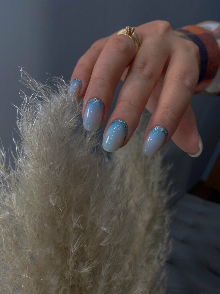 Nail salon Kami, Pyt‑Yah, photo