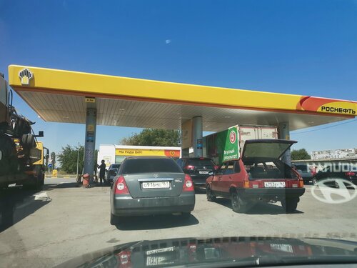 محطة وقود Rosneft ، ، صورة