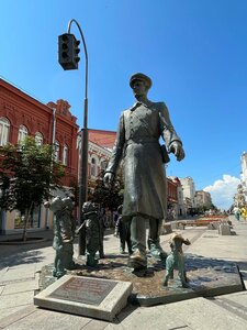 Uncle Styopa - policeman (Samara, Leningradskaya pedestrian Street), escultura de genero
