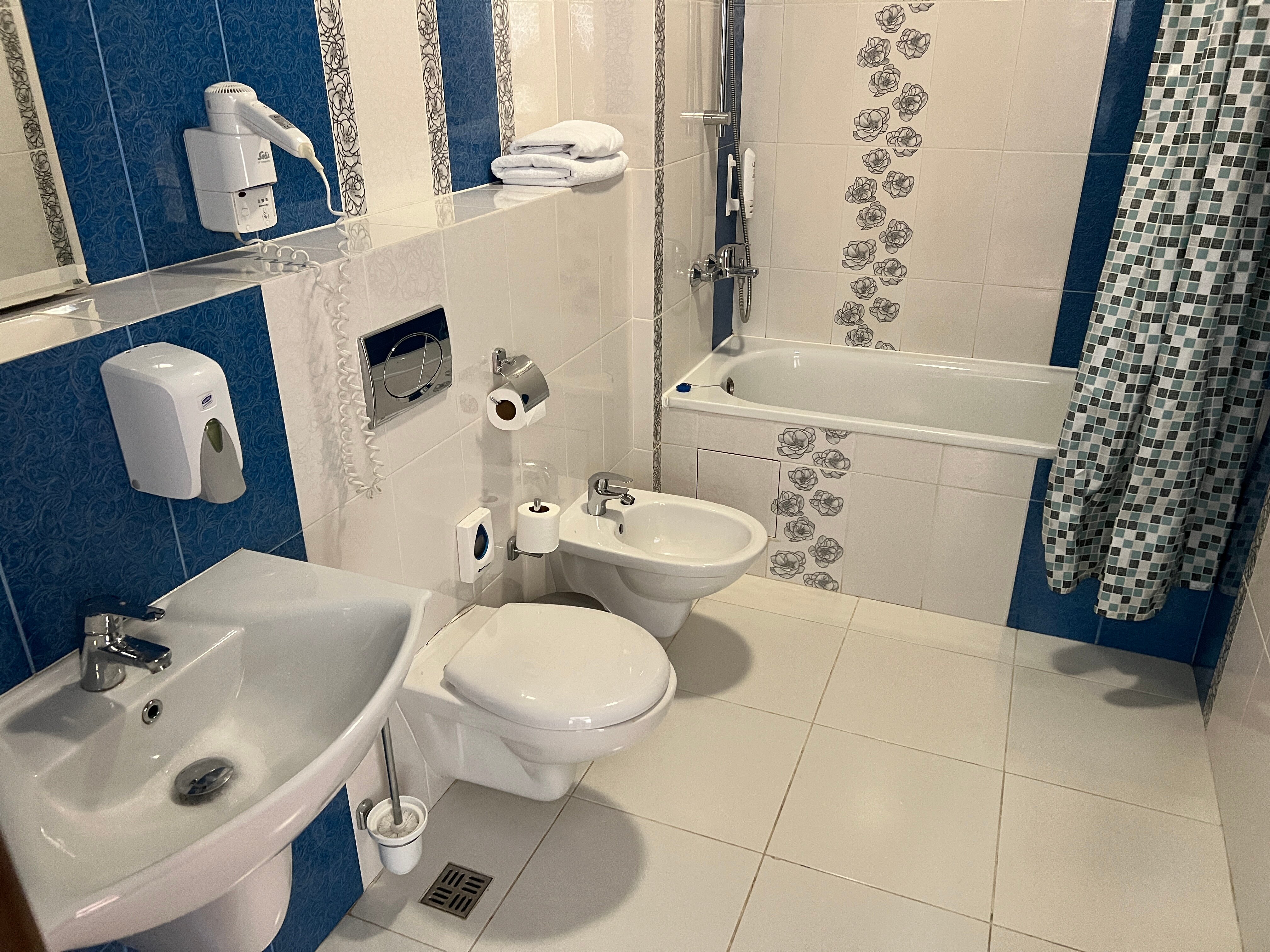 Фото Веструм