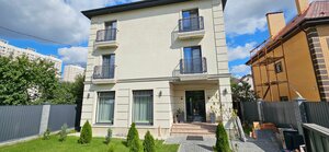 Грин Хаус (территория СНТ Зелёная Зона, 383), гостиница в Люберцах