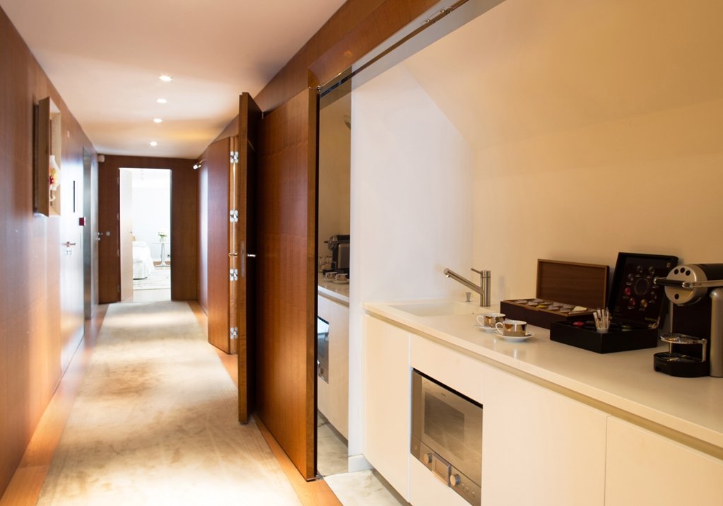 Фото Le Royal Monceau Raffles Paris