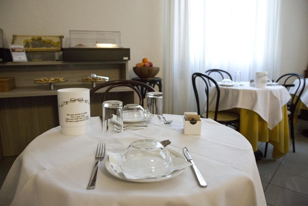 Фото Lilium Hotel