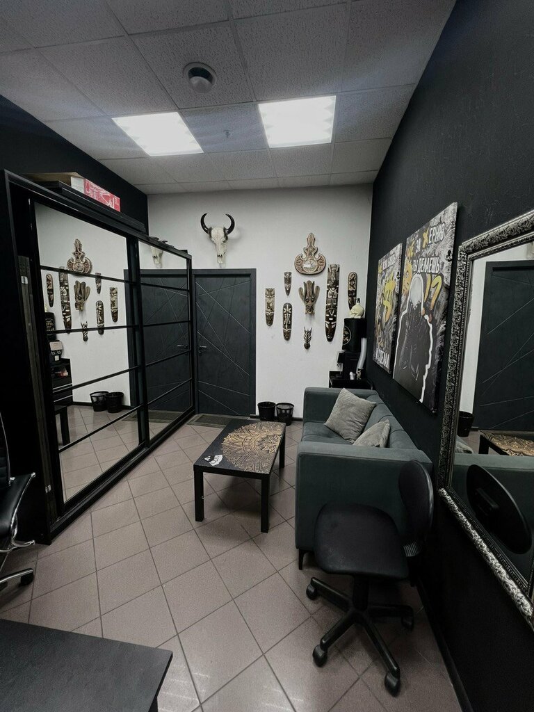 Tattoo studio Zloy tattoer, Kazan, photo