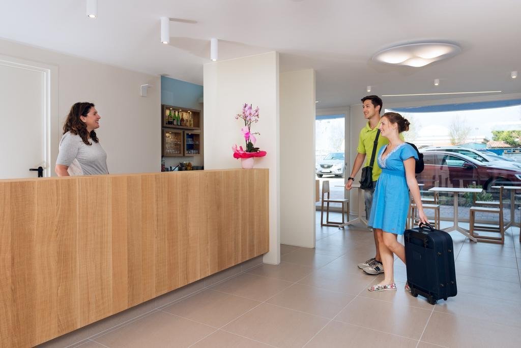 Фото Hotel Mediterraneo