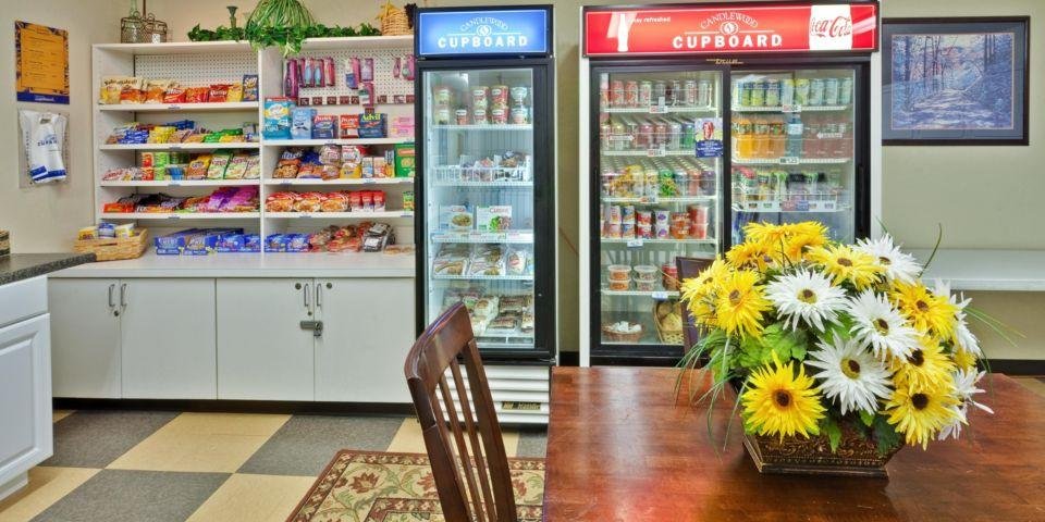 Фото Candlewood Suites Nashville - Metro Center, an Ihg Hotel