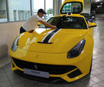 نمط سيارتي (31/1, 14B Street, Al Quoz Industrial 4, Al Quoz Industrial, Hadaeq Mohammed Bin Rashid, Dubai) ، ورشة لتصليح السيارات
