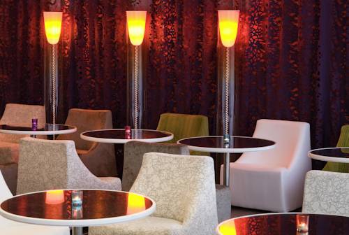 Фото Novotel Suites Marseille Centre Euromed