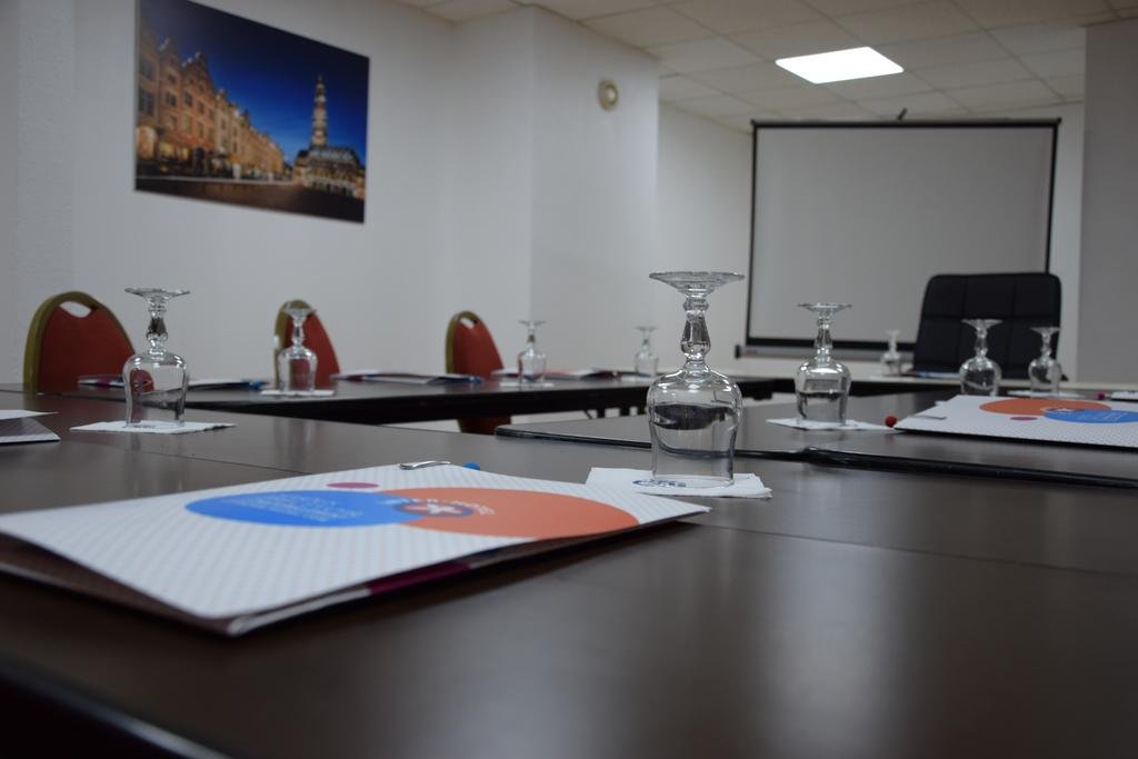 Фото Hotel The Originals Arras