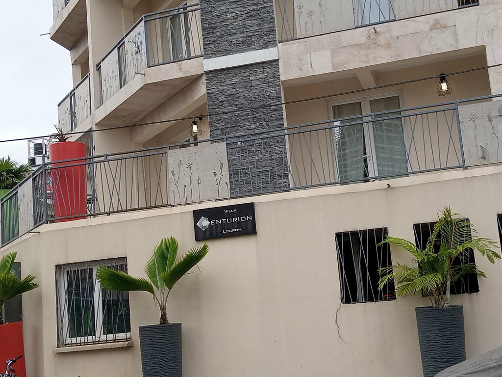 Real estate agency Villa Centurion, Douala, photo