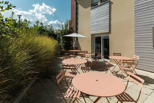 Гостиница Garden & City Clermont Ferrand Gerzat в Рьоне