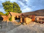 Rural Estate Vs (selo Pykhovka, Sovetskaya ulitsa, 49), hotel