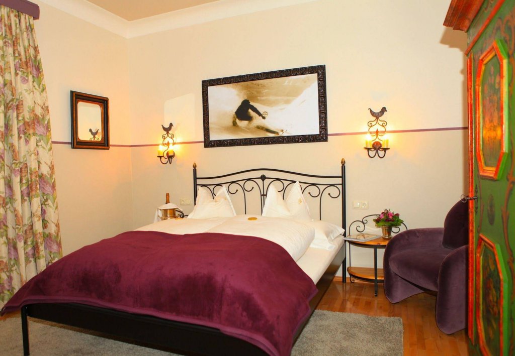 Фото Hotel Brunnenhof