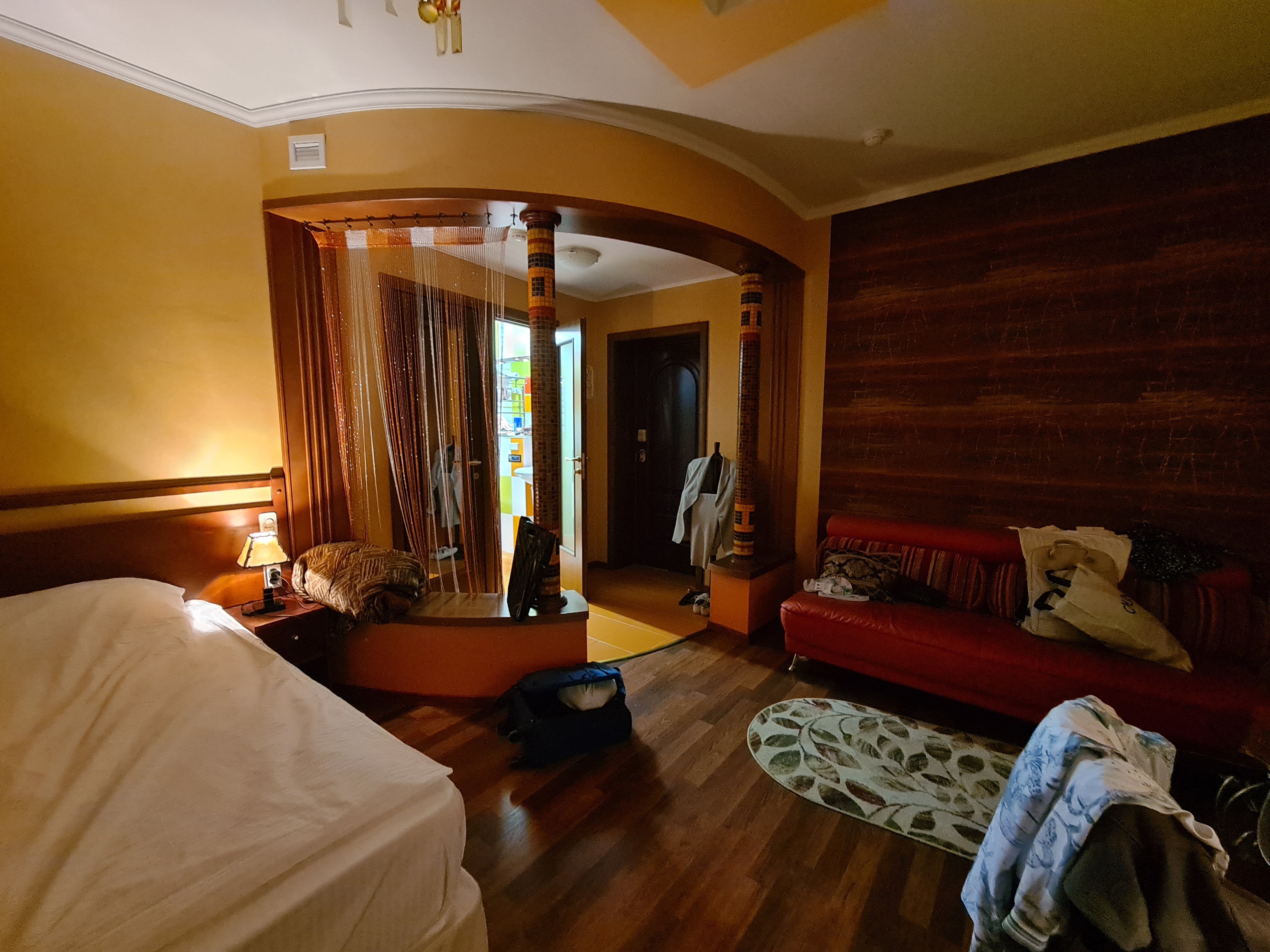 Фото Бон Ами