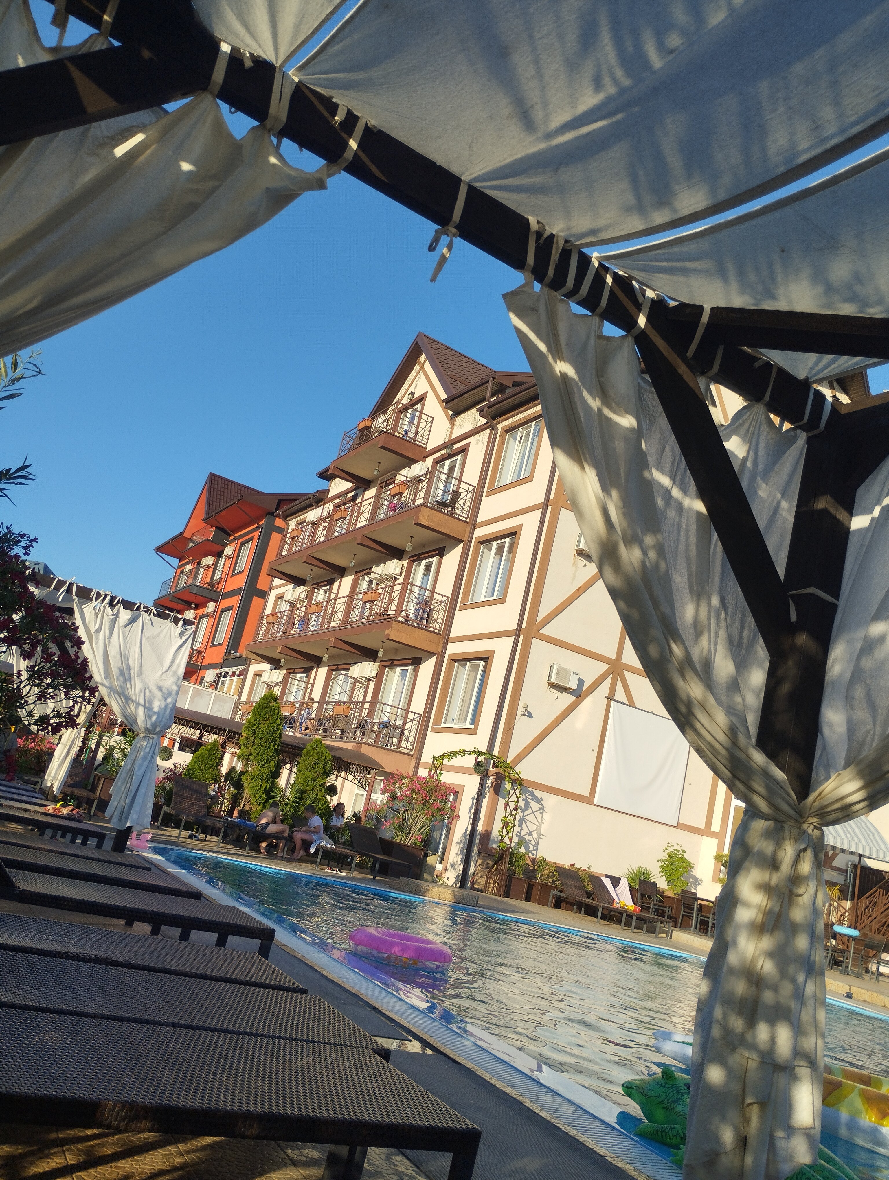 Фото Бонжур