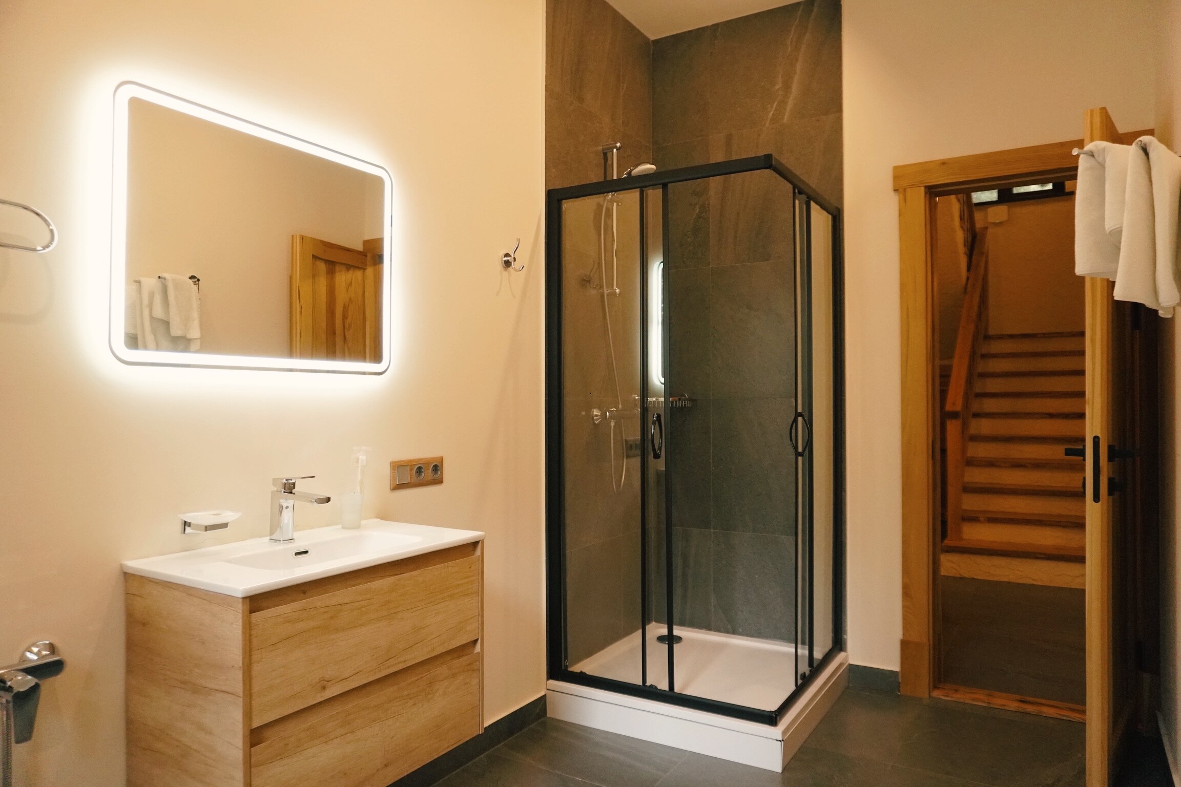 Фото Ozon Village