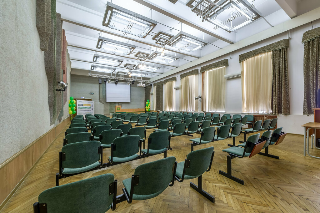 كلية، جامعة Moskovskaya akademiya predprinimatel'stva ، موسكو، صورة
