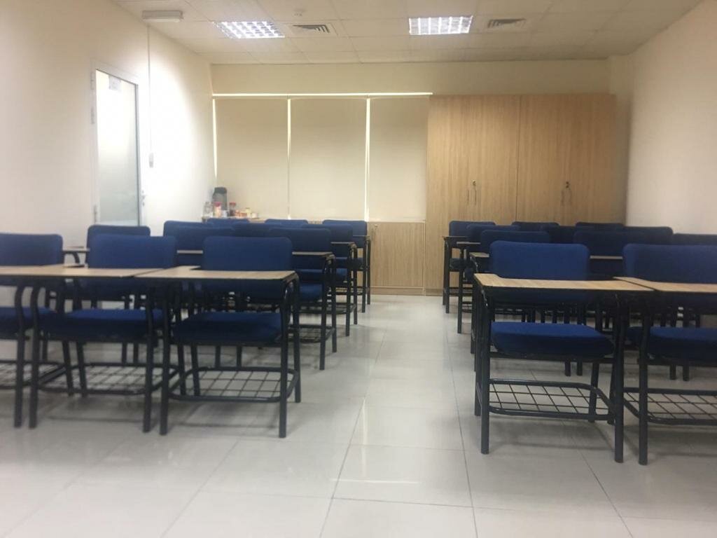 Educational institution Foremost Institute For Health And Safety L. L. C, Abu Dhabi, photo