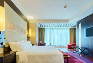 The H Dubai (The H Dubai, Trade Center First, Jumeirah, Dubai), hotel