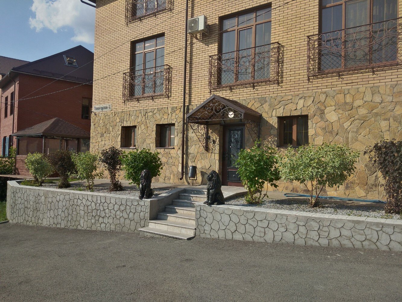 Фото Гостевой дом на Суконной Слободе