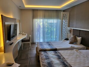 Selçukhan Hotel (Antalya, Kemer District, Beldibi Neighborhood, Commander-in-Chief Ataturk Avenue, 48), hotel