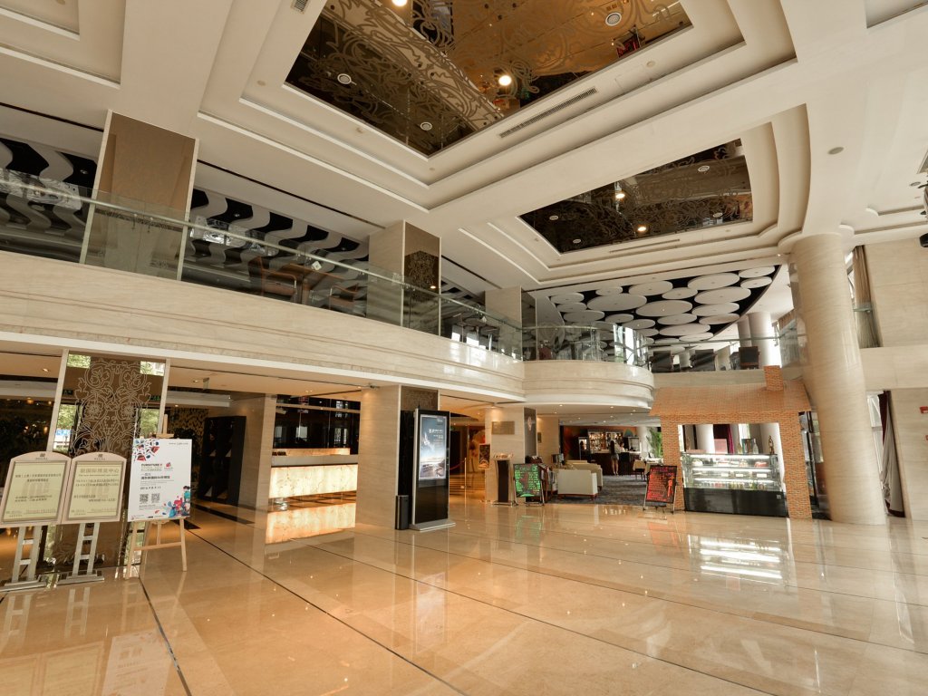Фото Regal Jinfeng Hotel