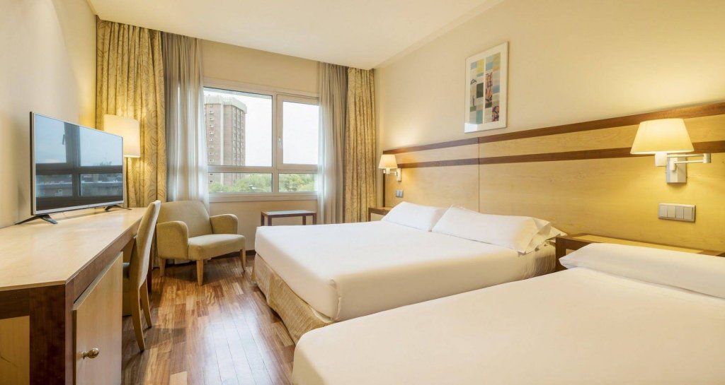 Фото Hotel Ilunion Pio XII