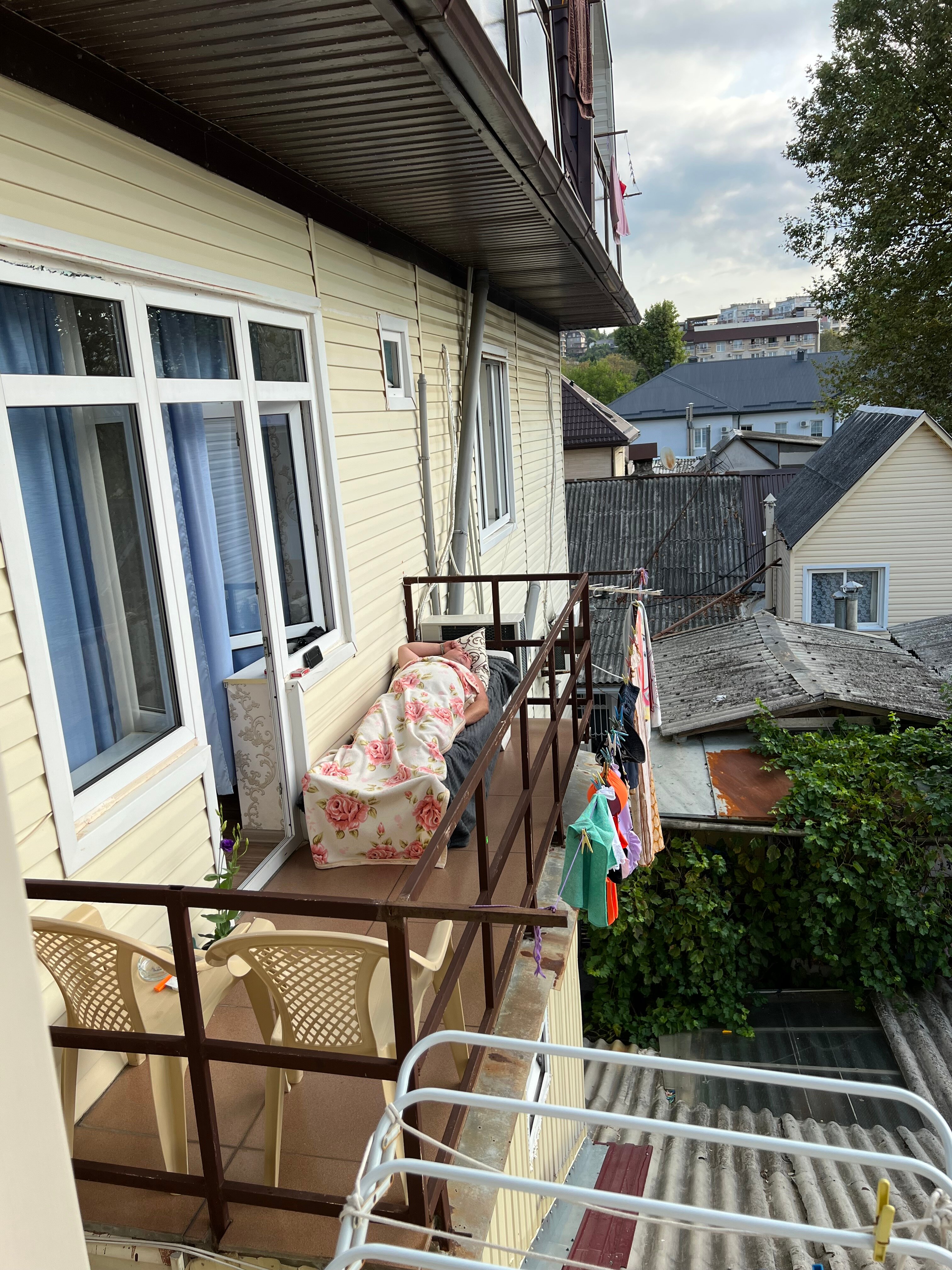 Фото Солнечный