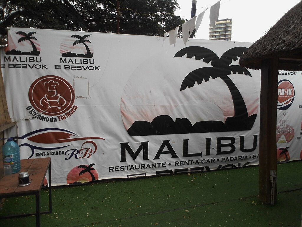Cafe Malibu, Loanda, photo