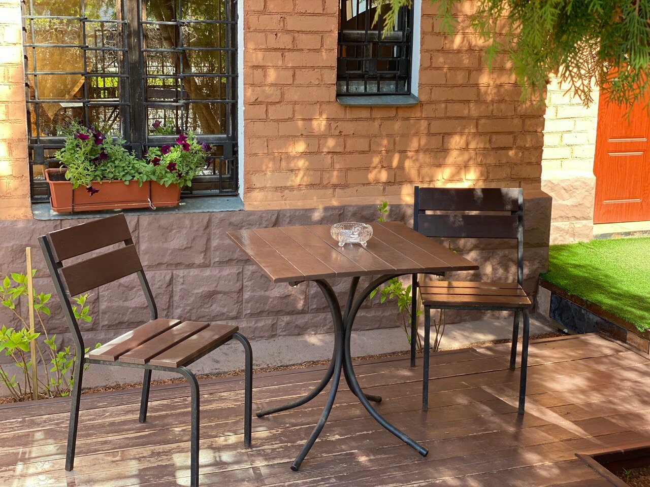 Фото Ред Хаус