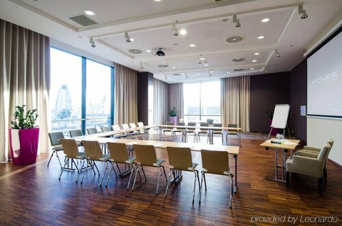 Гостиница Hotel Rzeszów в Тычине