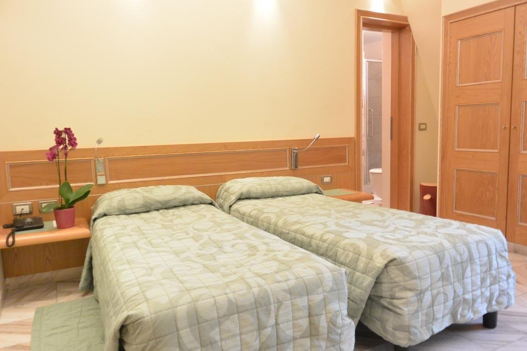 Фото Hotel Sempione Milan