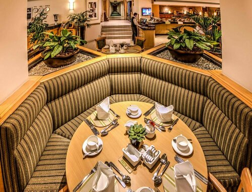 Внешний вид отеля Town Lodge Johannesburg Airport в Йоханнесбурге, фото 4