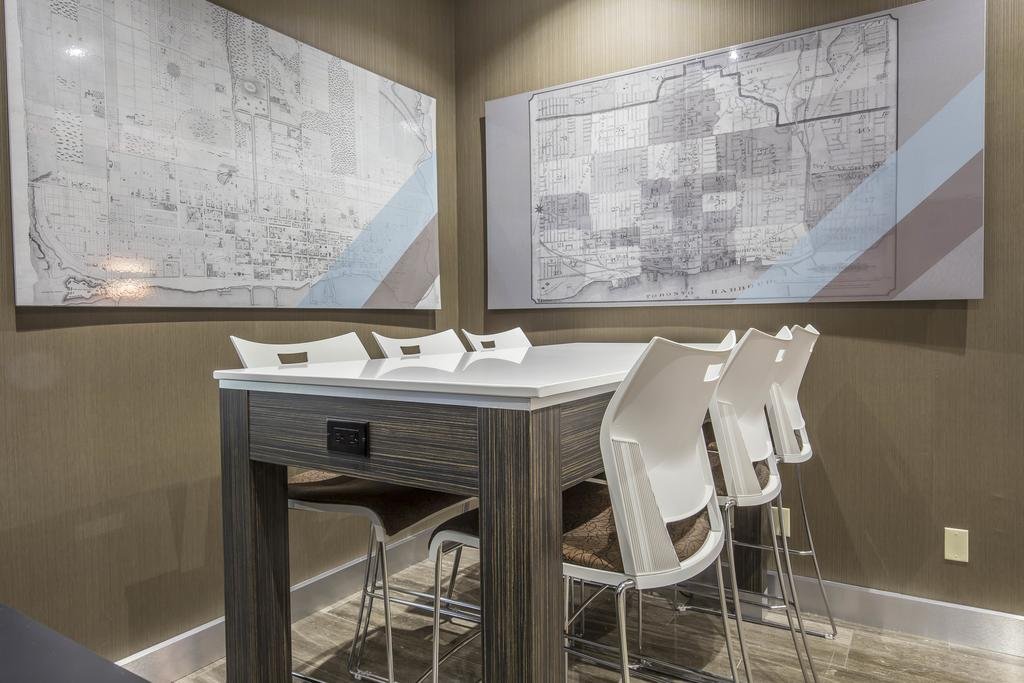 Фото The Saint James Hotel, An Ascend Hotel Collection Member