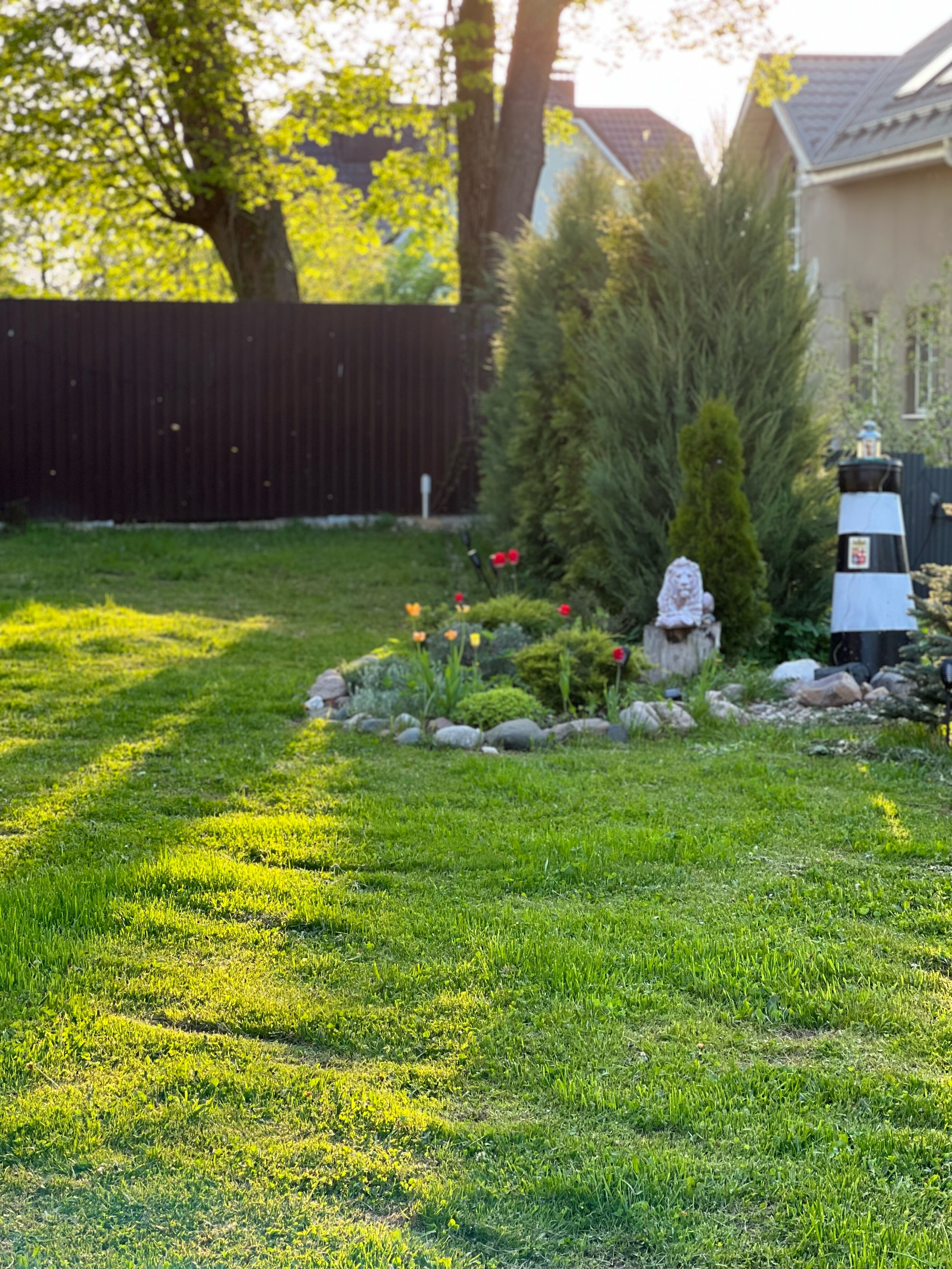Фото Four Lions House