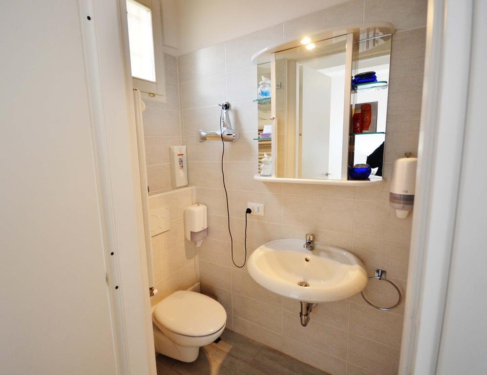 Фото Tourist House Bologna Altavista