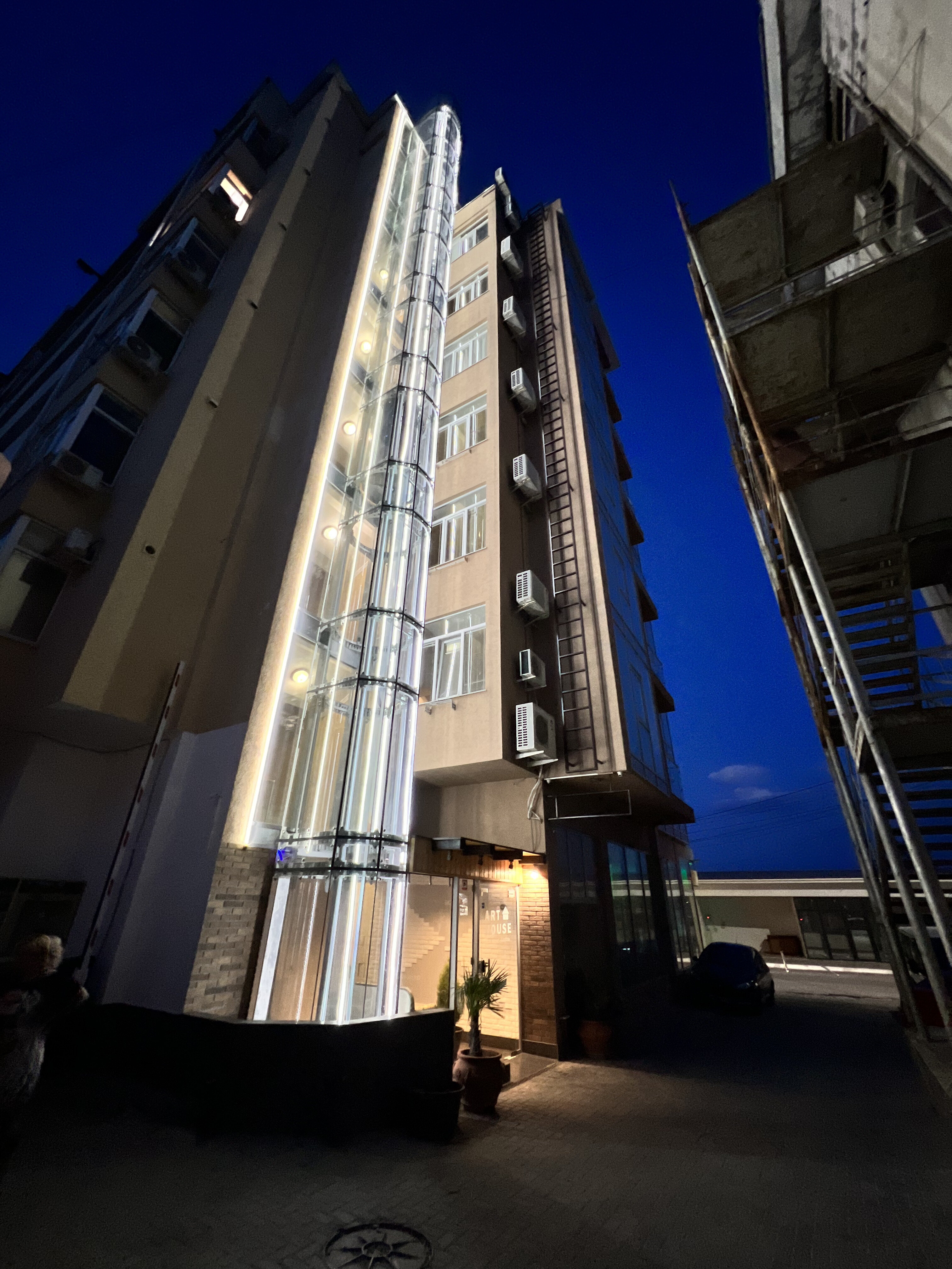 Фото Art House Hotel