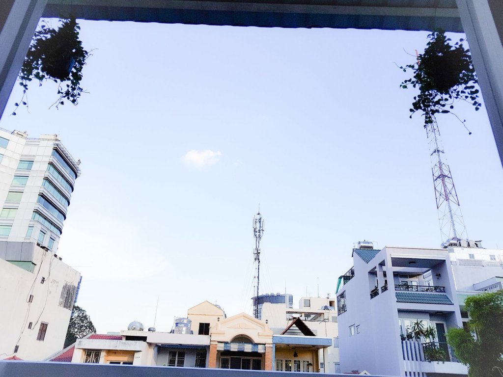 Фото Holo Fairy House Saigon Homestay - Adult Only