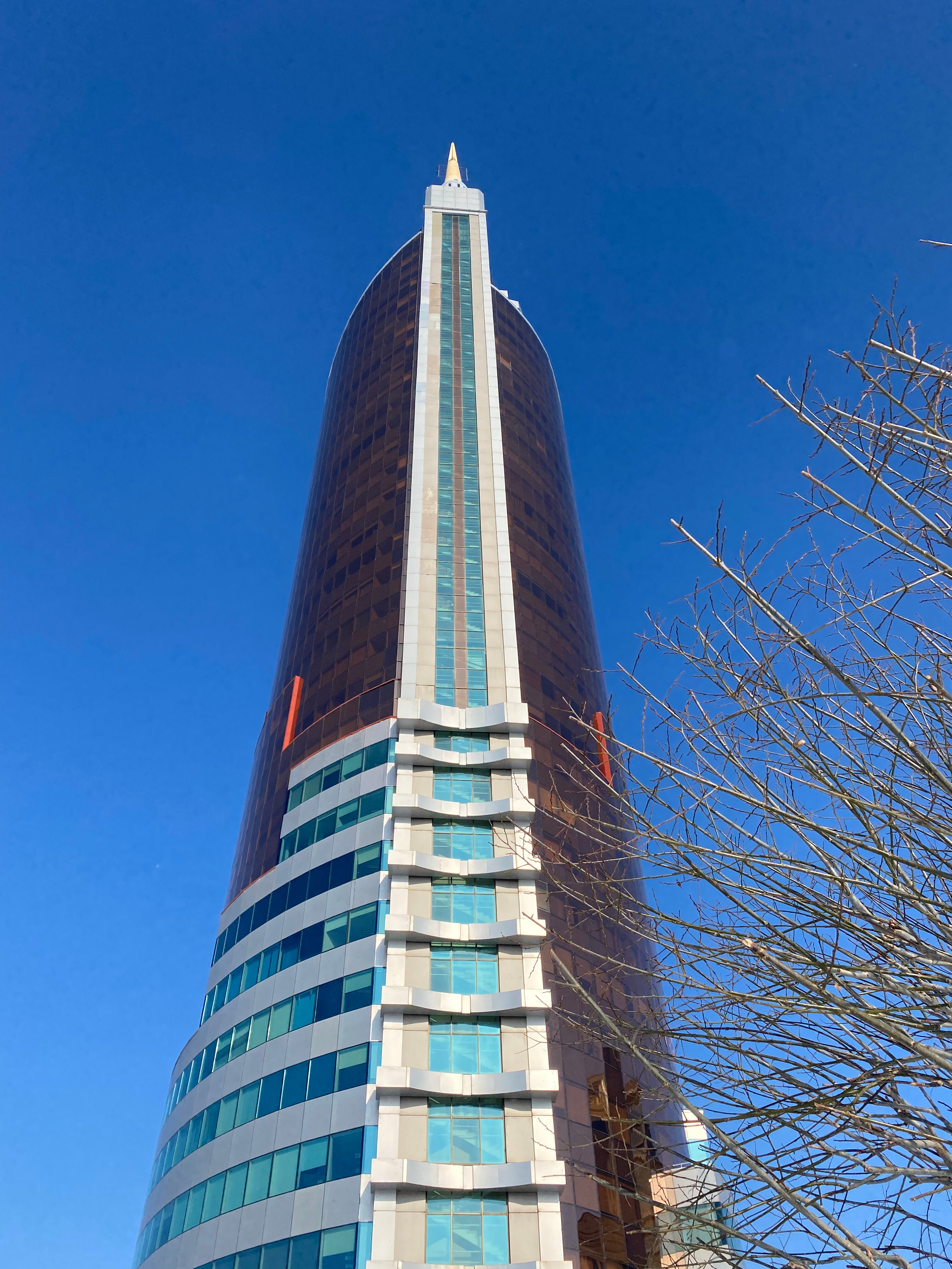 Фото Астана Саад