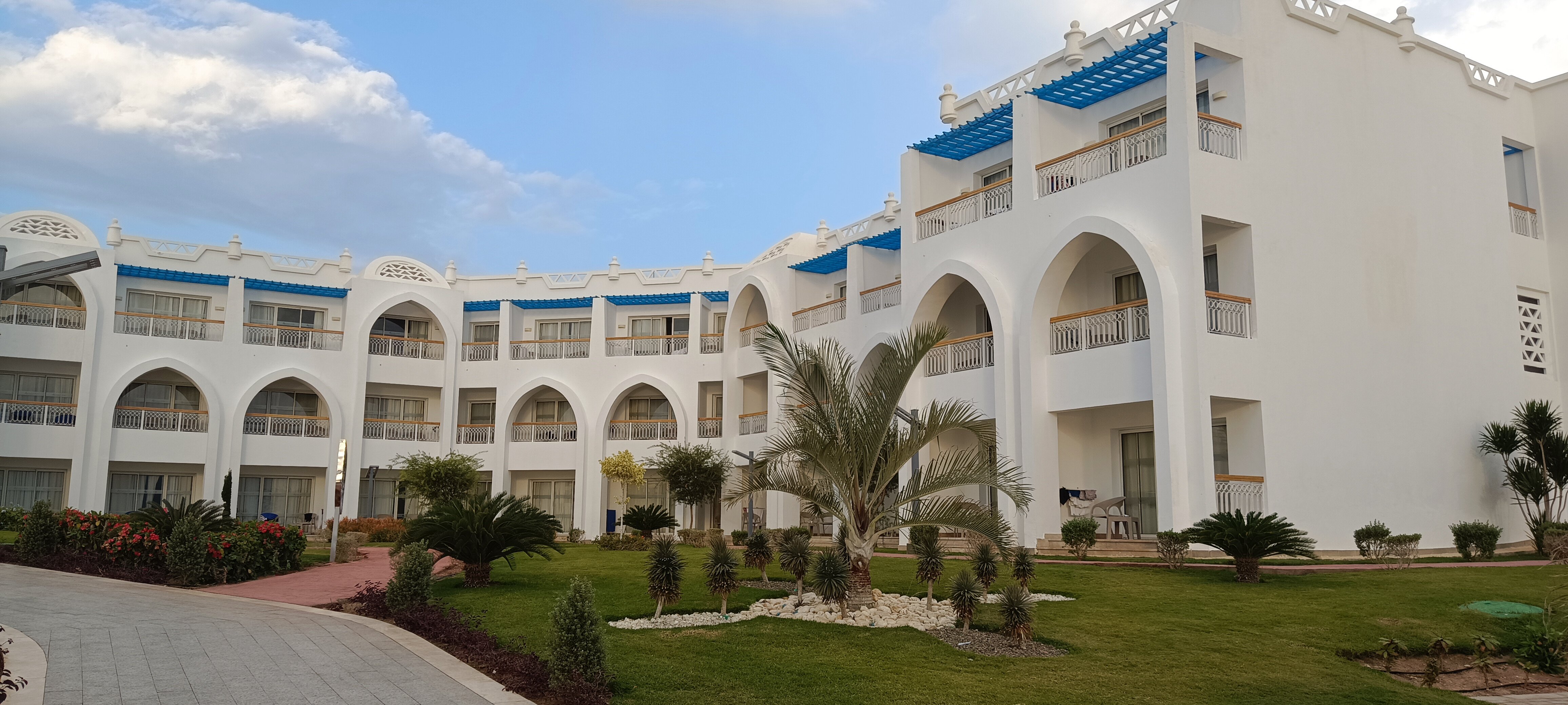 Фото Pickalbatros Royal Moderna Resort