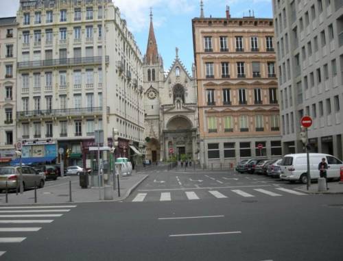 Фото Ibis budget Lyon Confluence